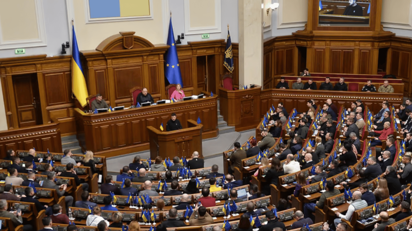 Семьям погибших будут выплачивать 15 млн грн — новый закон соцзащиты военных и полицейских