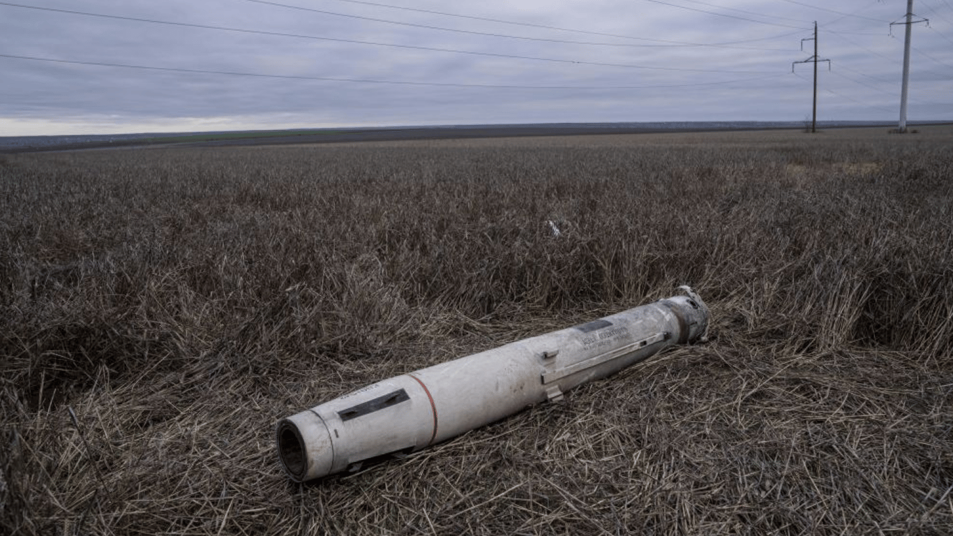 В Міноборони заявили, що готові розслідувати інцидент з ракетою, що впала в Білорусі