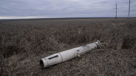 Україна готова провести розслідування щодо падіння ракети в Білорусі — Міноборони - 285x160
