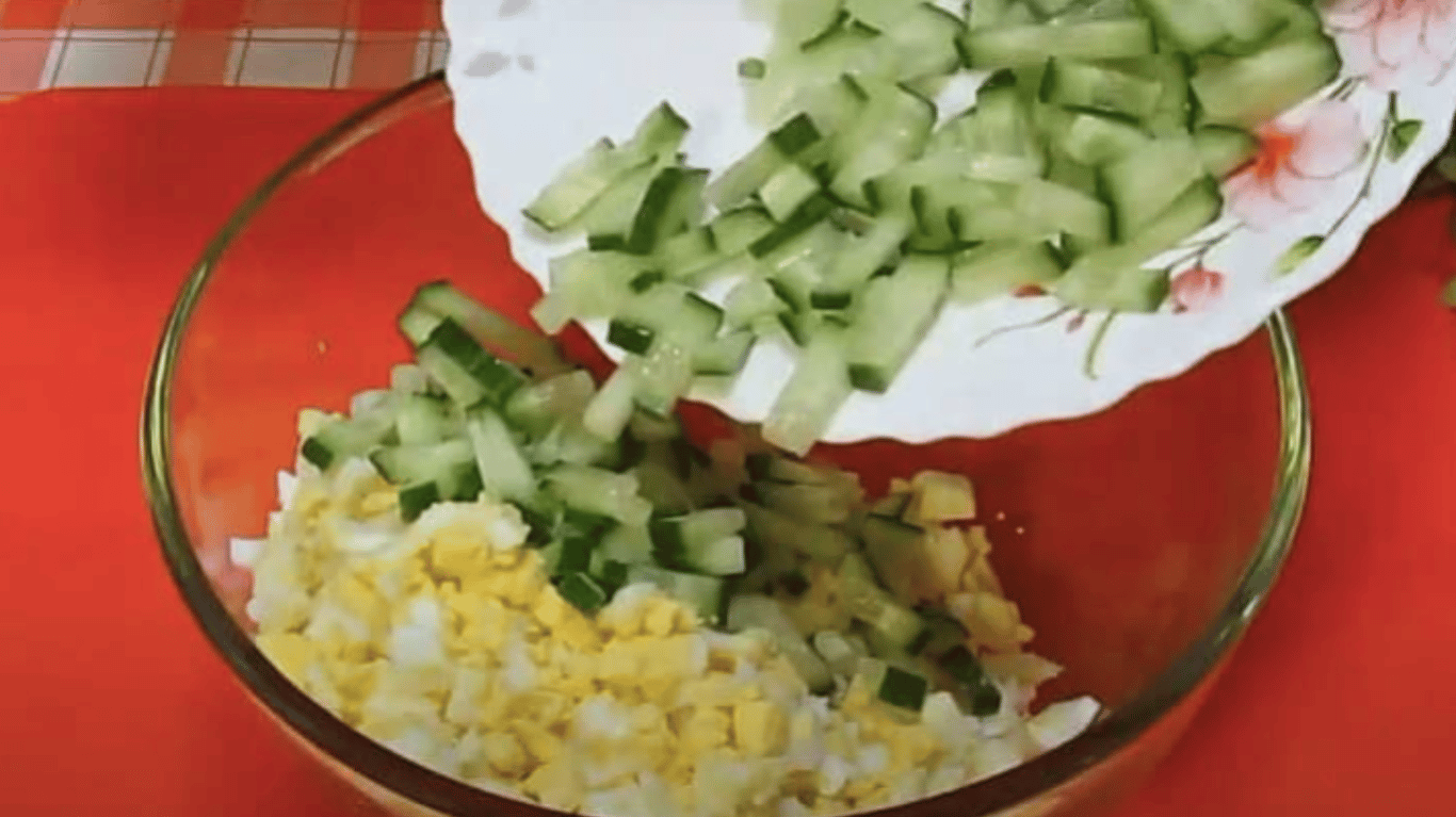 рецепт салату з курячим філе