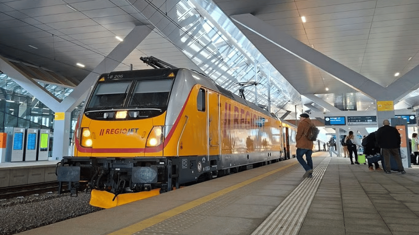 Безкоштовні квитки в Європу: умови, дати та хто може отримати