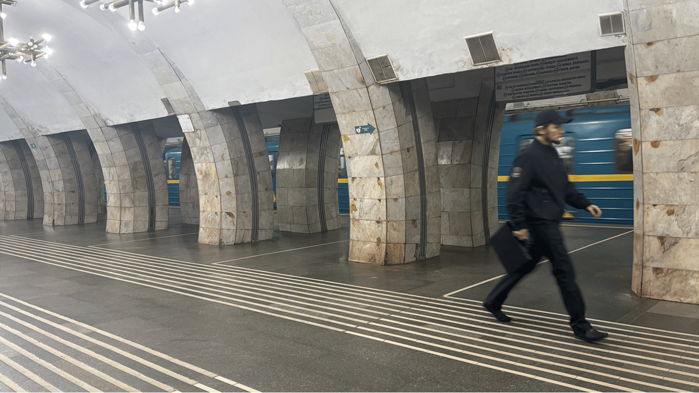 В Києві зросте вартість проїзду в метро: у КМДА назвали реальну ціну поїздки