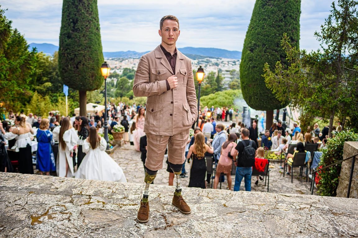 "Холостяк" Олександр Терен любить пісні Володимира Івасюка. Фото: instagram/tsvit_teren