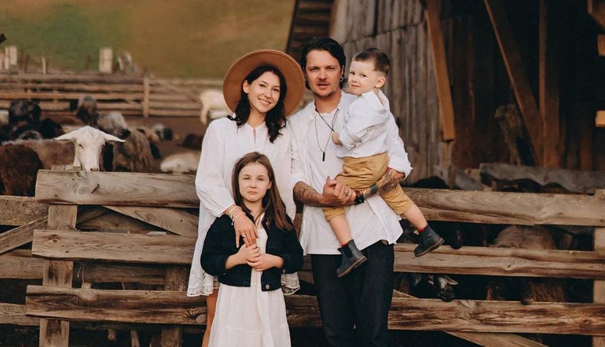 Женя Галич со своей семьей