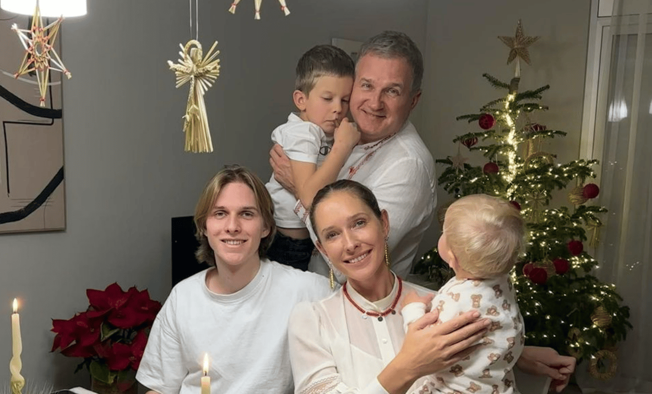 Юрий Горбунов со своей семьей