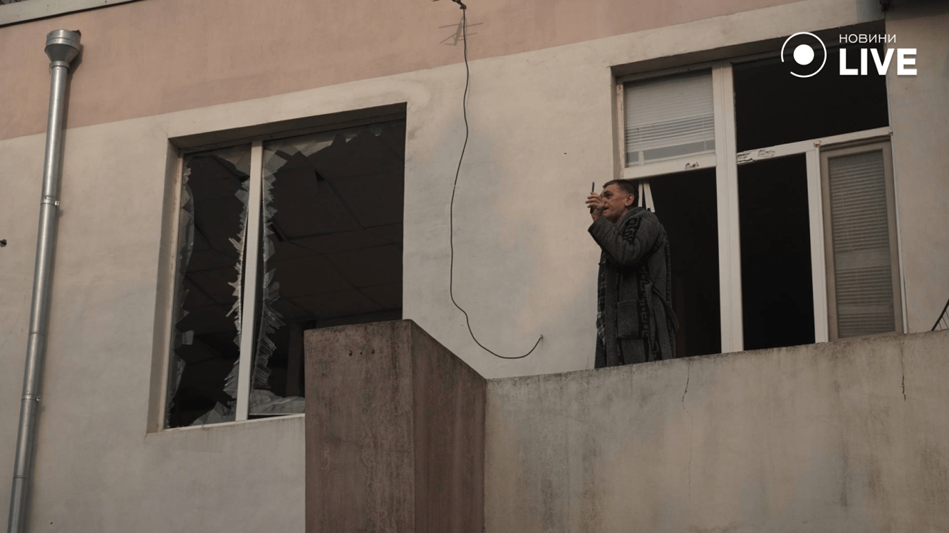 Наслідки обстрілу Одеси 16 квітня