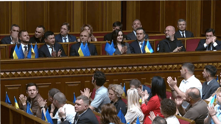 Парламент обрав новий уряд: хто тепер очолює міністерства - 304x171