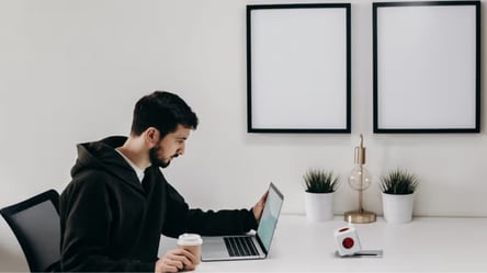 В Украине запустили первую государственную онлайн-платформу с ИИ - 285x160