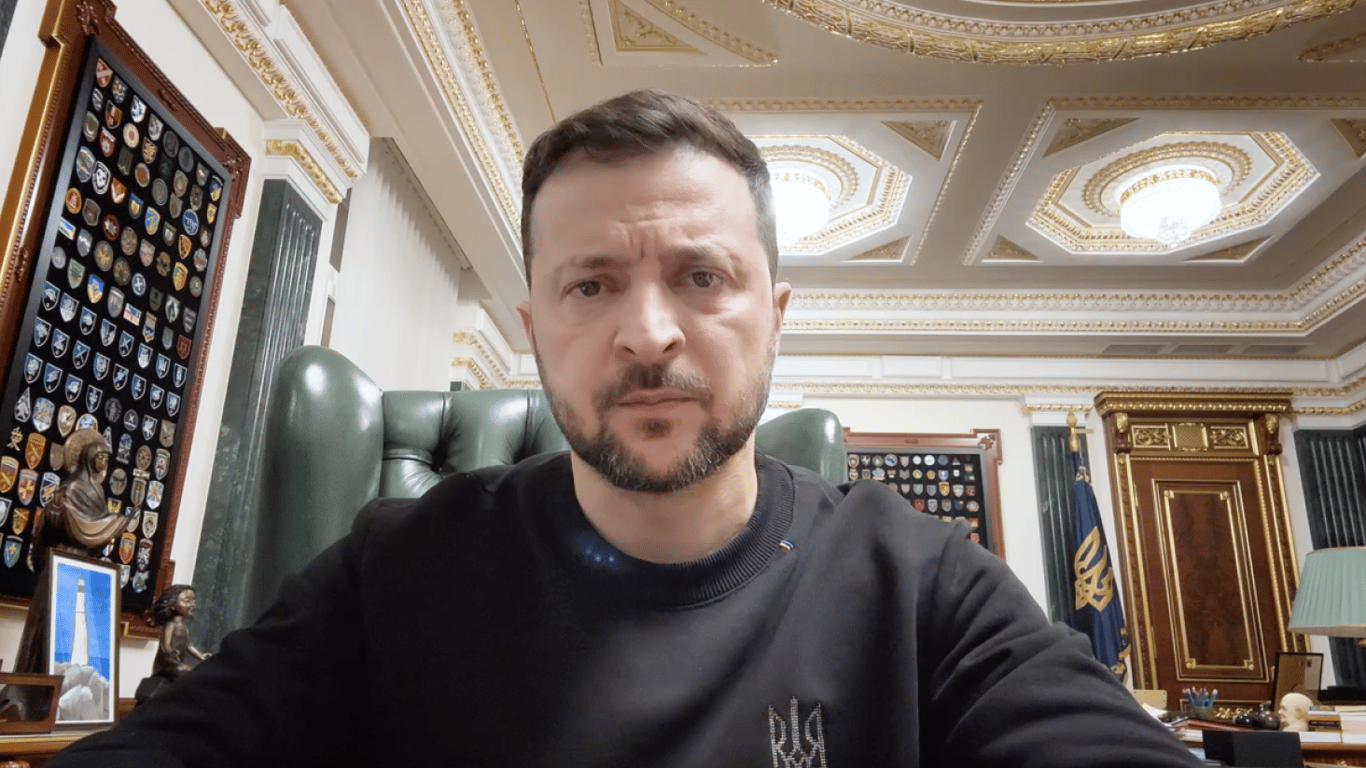 Ukraine needs more air defense systems, — Zelenskyy after shelling of Zaporizhzhia