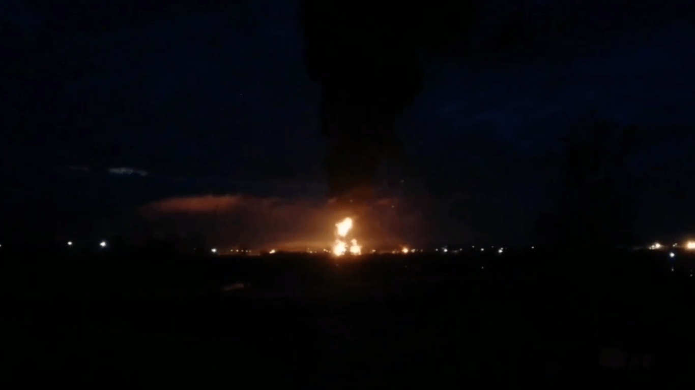Ночная атака на РФ — дроны СБУ поразили две нефтебазы в Смоленской области