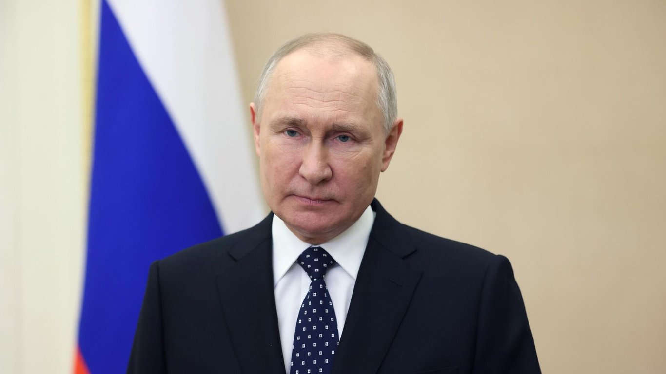 Путин заявил, что Украина ударила по Каховской ГЭС с помощью Himars