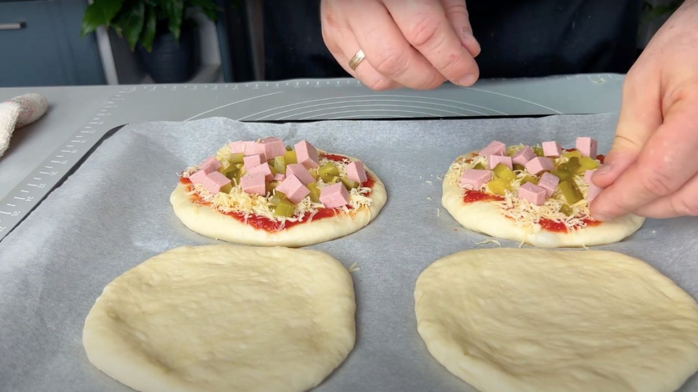 простой школьные мини-пиццы, как в детстве