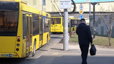Штрафы для пенсионеров в транспорте: за что придется заплатить - 285x160