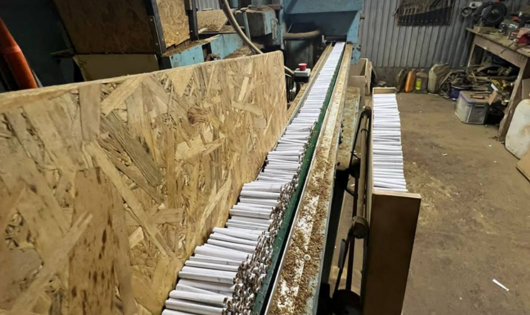 За сигареты собственного производства сядут в тюрьму — на Одесчине разоблачили подпольный бизнес - фото 2