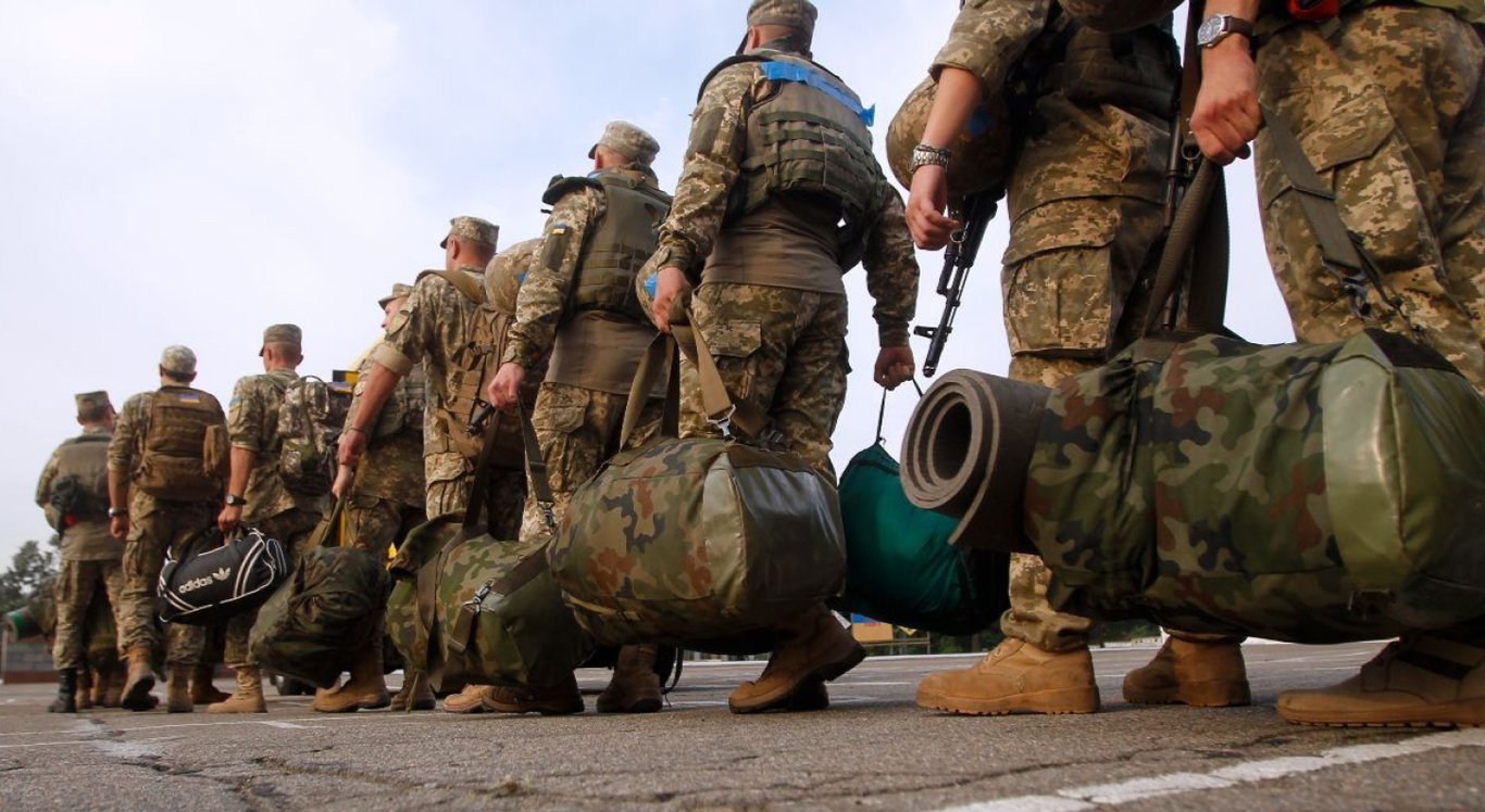 Мобілізація в Україні 2023 — чи можуть забрати на фронт три мільйони чоловіків