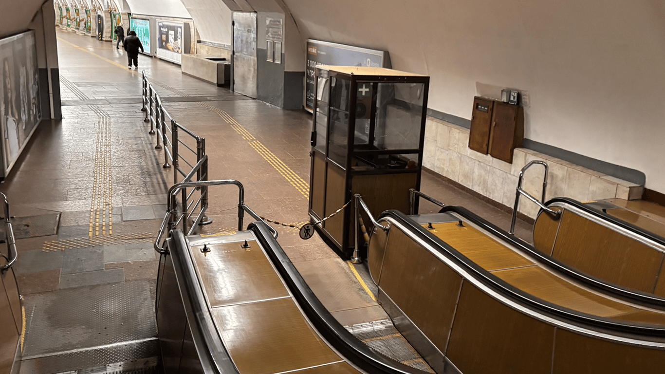 Метро в Киеве: расписание и интервалы поездов в апреле 2026 года