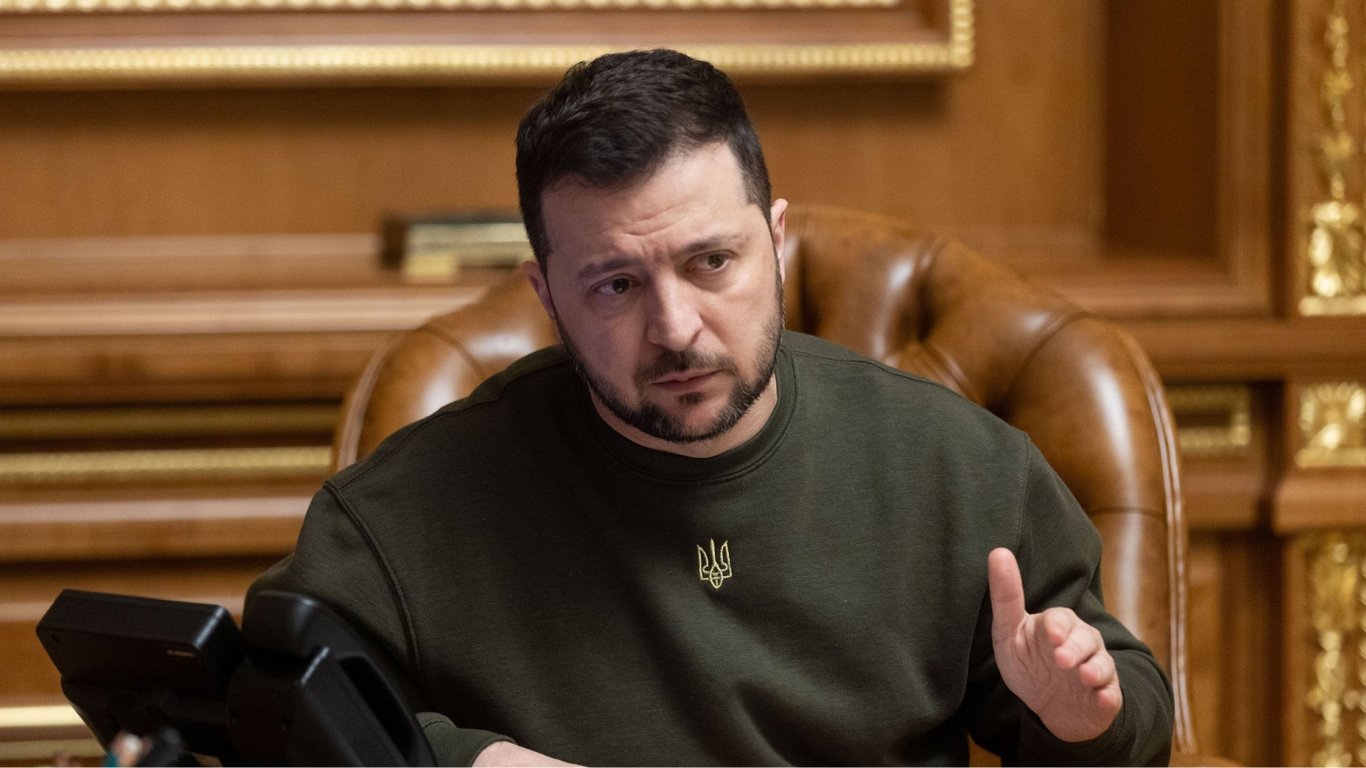 Зеленський пообіцяв, що Україна знайде і покарає усіх причетних до теракту в Оленівці