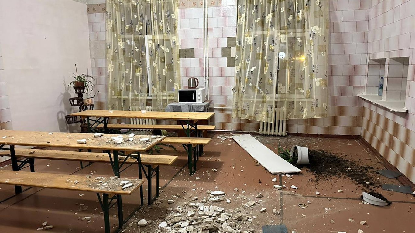 Во время российской атаки пострадали три медицинских учреждения Харькова