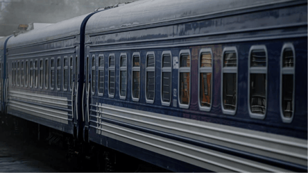 На Дніпропетровщині змінено рух потягів через бойові дії - 290x160