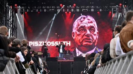 Против Орбана: в Будапеште состоялся многотысячный митинг - 285x160