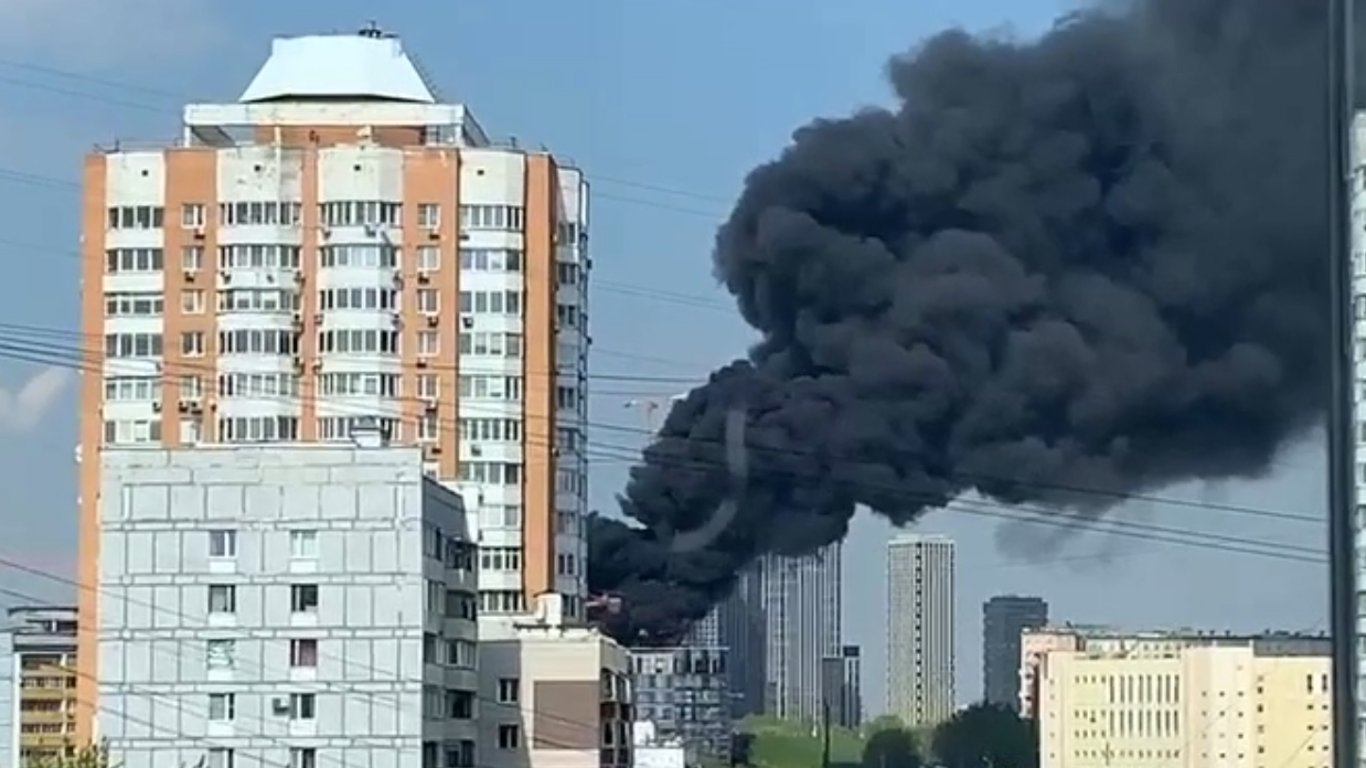В центре Москвы горел дом в элитном жилом комплексе