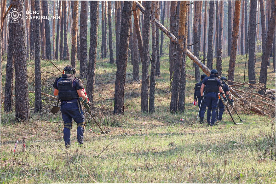 На Харківщині пожежне авто підірвалось на ВНП