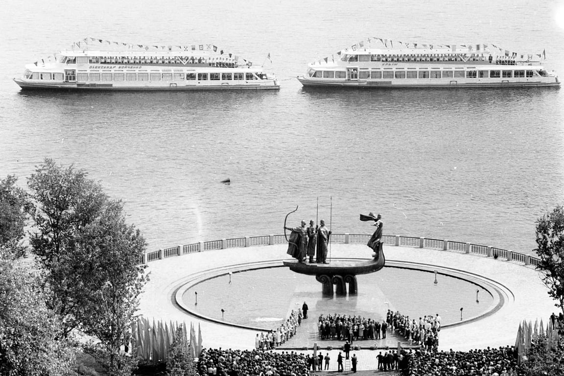 Первый День Киева: архивные фотографии празднования