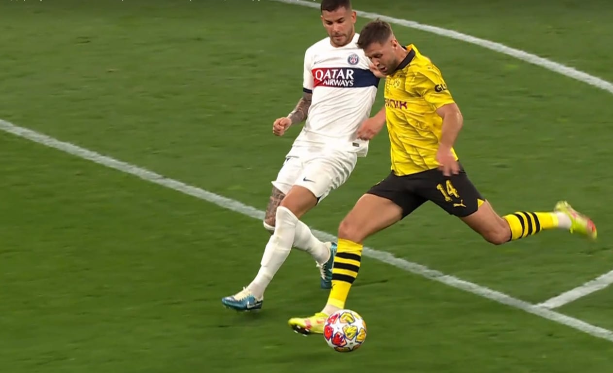 Ніклас Фюлькруг забив гол у ворота ПСЖ