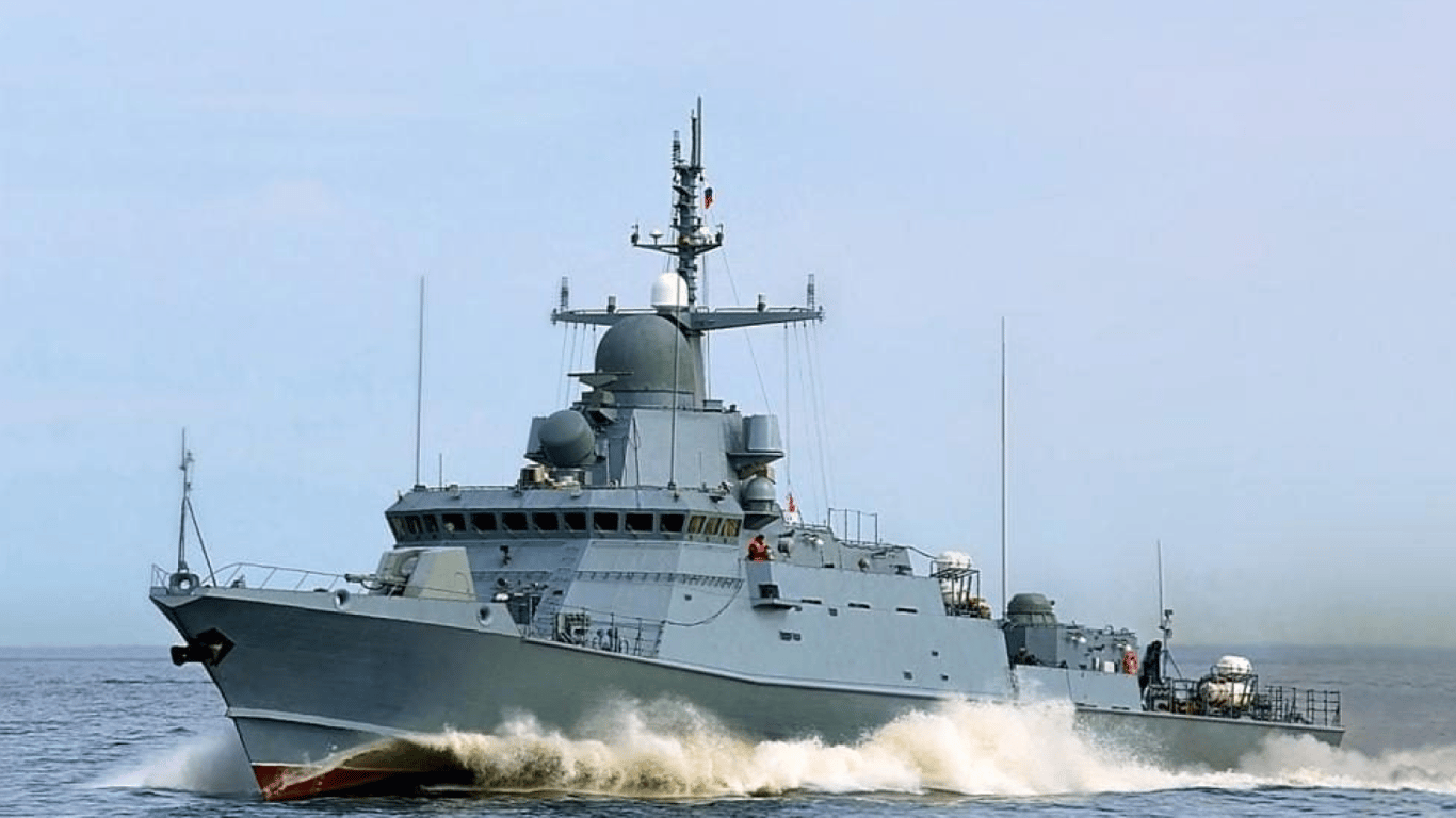 Флот РФ у Чорному морі перейшов до нової тактики: загроза для Одещини