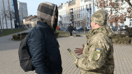 Чоловік зливав локації ТЦК на Полтавщині: як покарав суд - 290x160