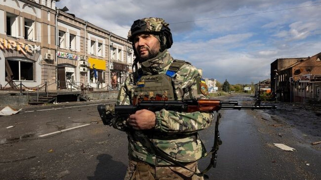 Як суд покарав цивільного жителя Львова, який носив військову форму ЗСУ