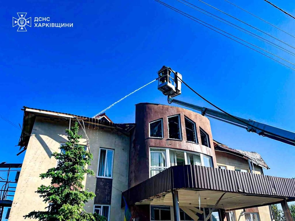 ДСНС ліквідовує наслідки ранкової атаки на Харківщину