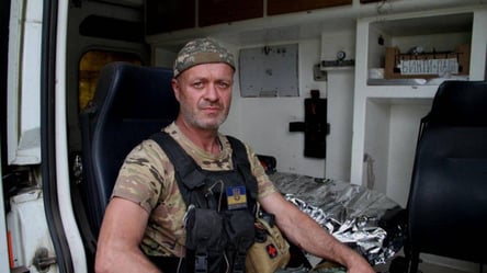 В "Азове" новая вакансия — надо перевозить раненых - 285x160