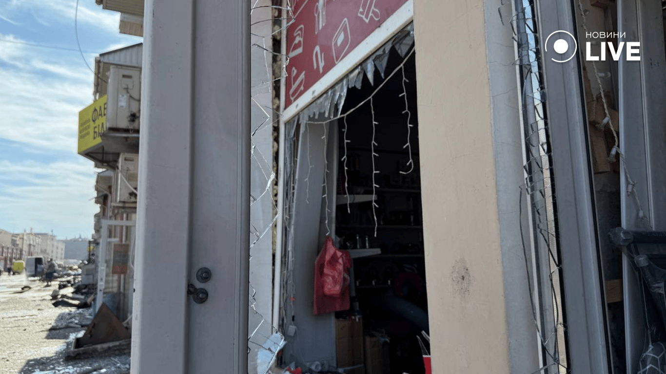 Одеський Привіз — що залишилося після російської атаки (фото) - фото 3