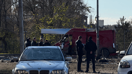 Росіяни атакували ринок у Чорноморську на Одещині — очевидці - 290x166