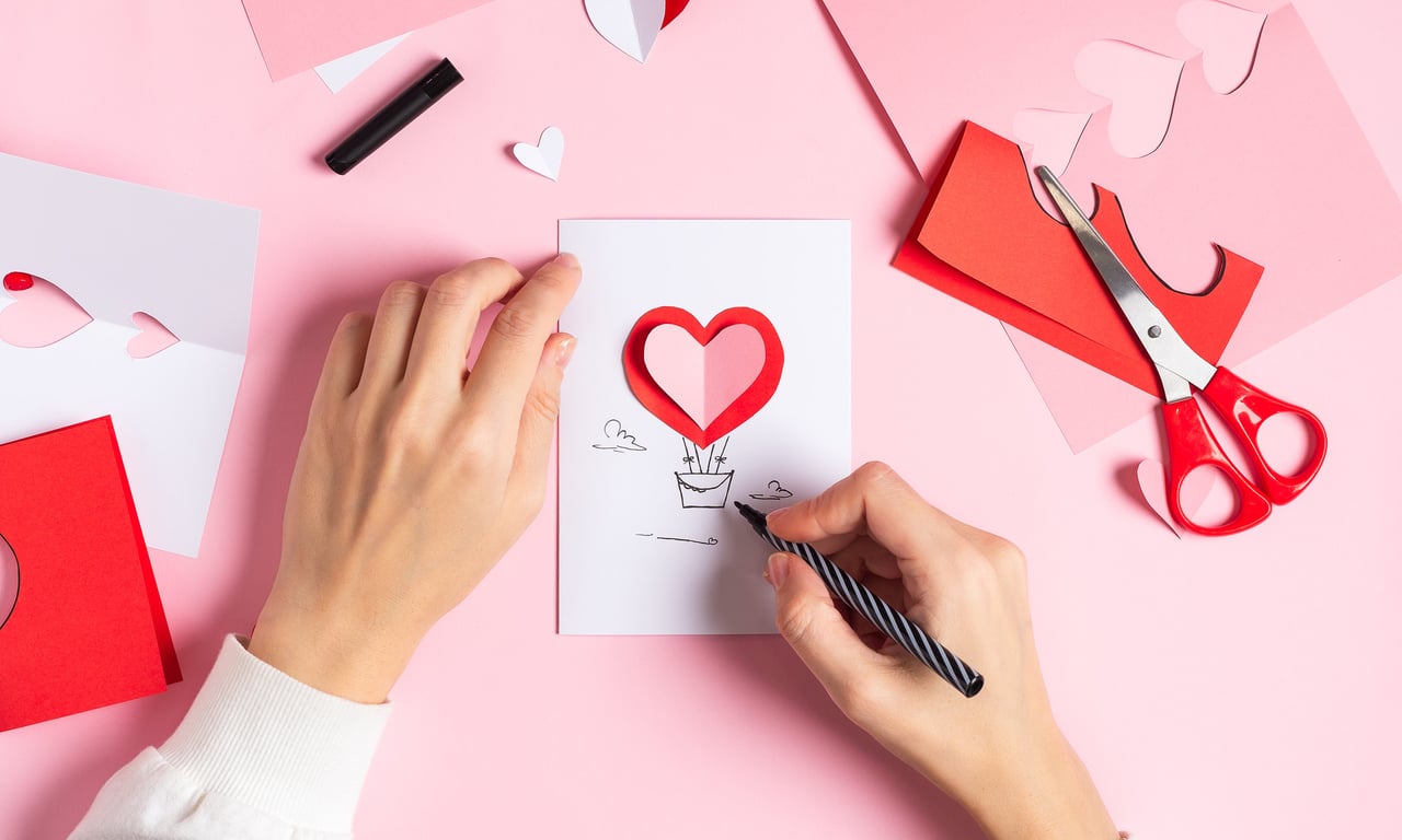 Как креативно подписать валентинку — универсальные идеи