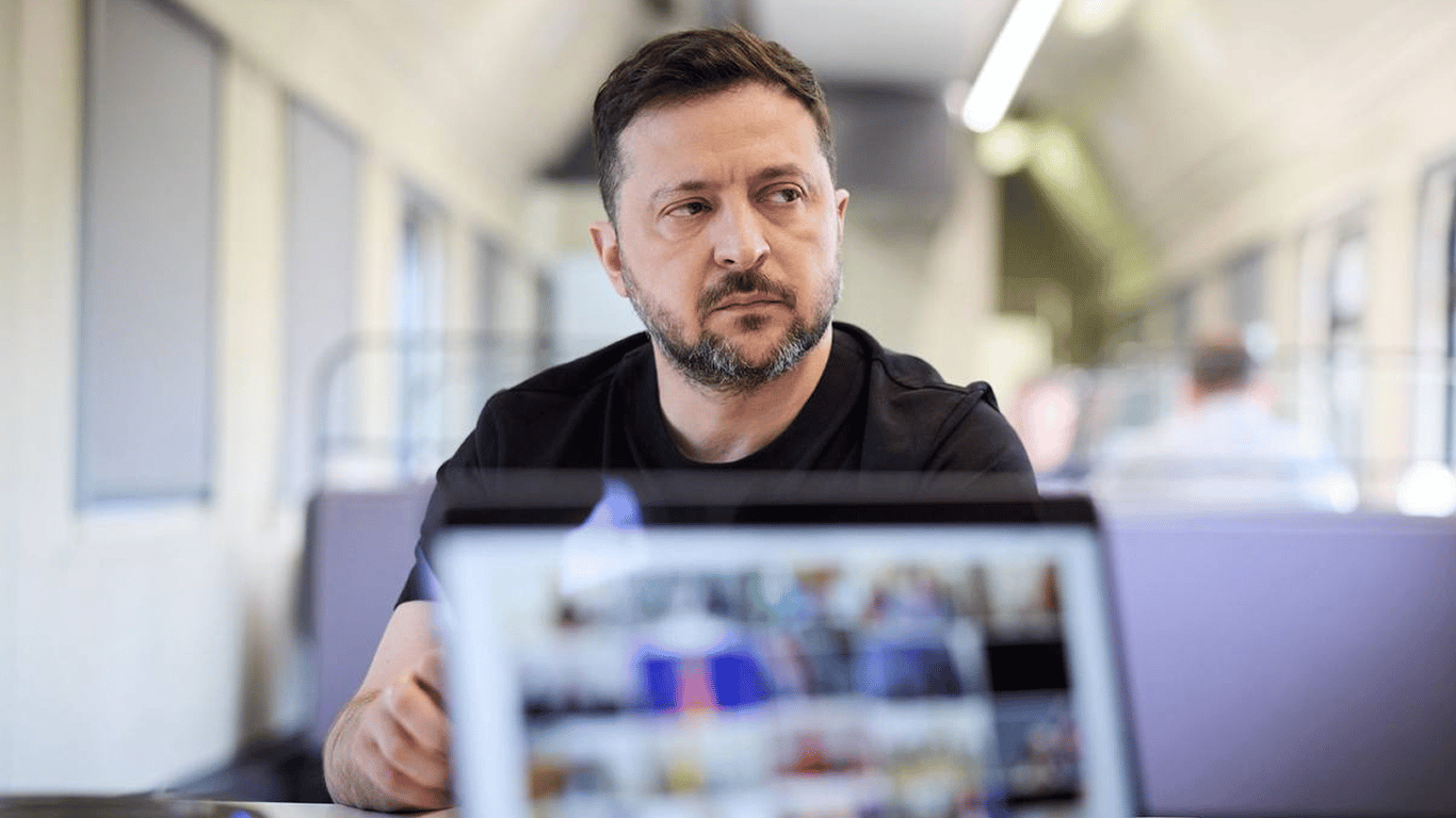 Зеленский предложил партнерам шаги для защиты Ормузского пролива