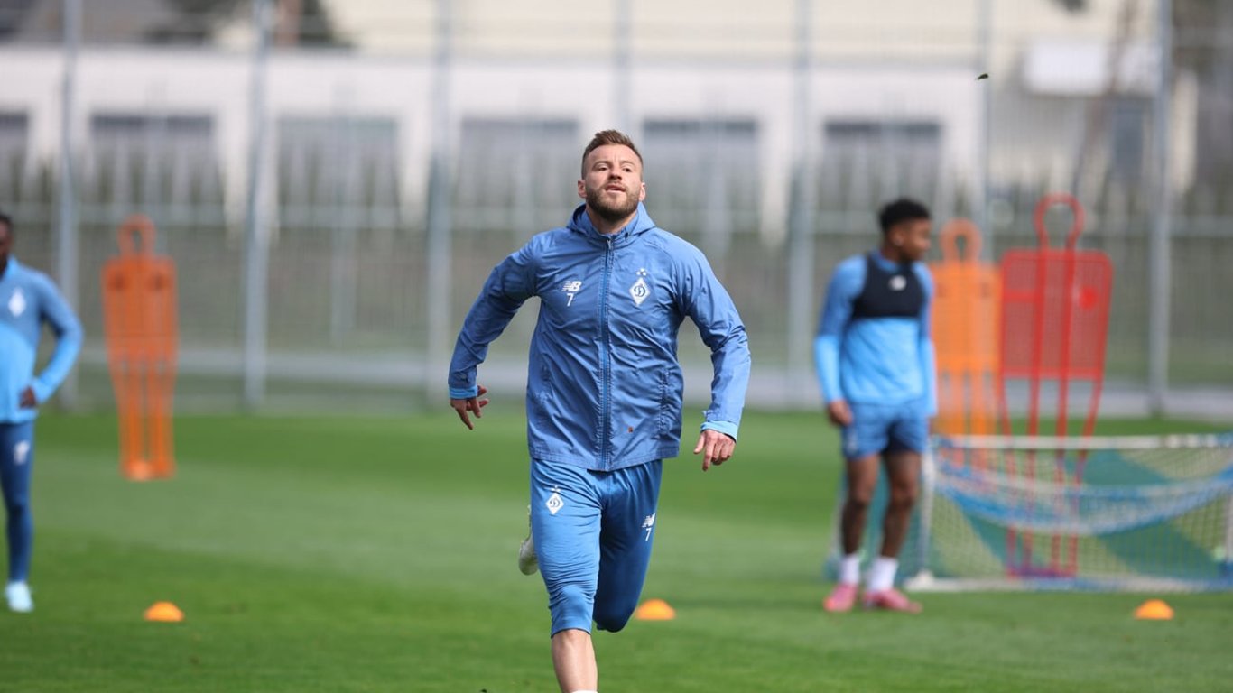 Ярмоленко обсудил с Суркисом свое будущее в Динамо