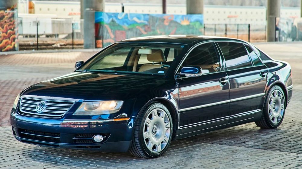 ТОП-4 самых быстрых семейных седанов, которые дадут фору спорткарам - фото 2