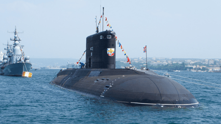 В Черном море находятся два подводных ракетоносителя - 285x160