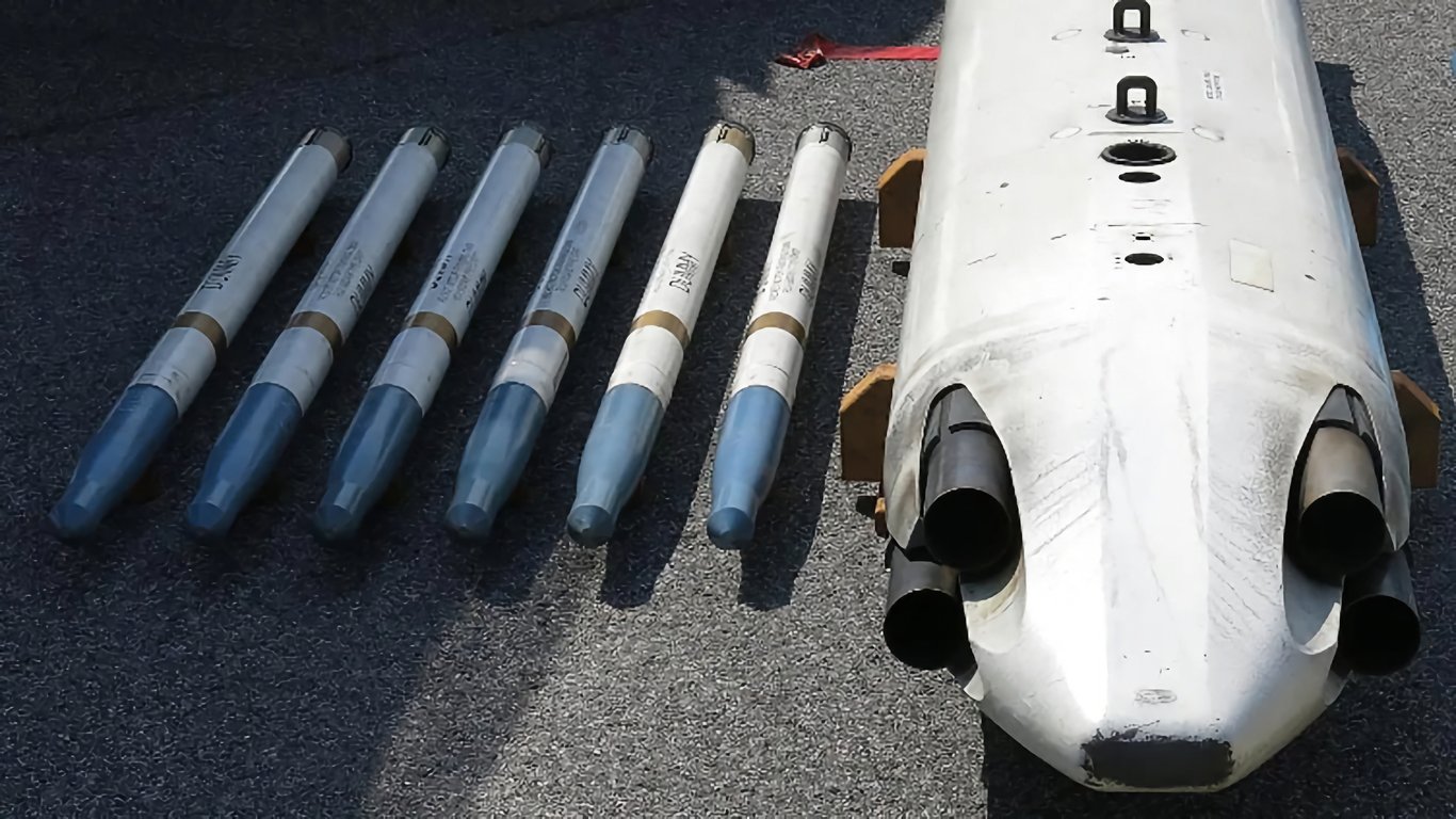 В Канаде решают как безопасно доставить снаряды CRV7 Украине — сколько хотят передать