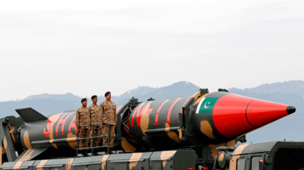США наклали санкції на китайські компанії, які ввозили балістичні ракети - 285x160