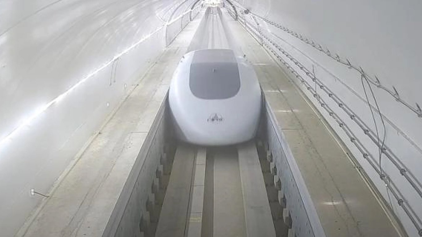 У Китаї готуються побудувати перший гіперлуп: відстань у 150 км поїзд долатиме за 15 хвилин