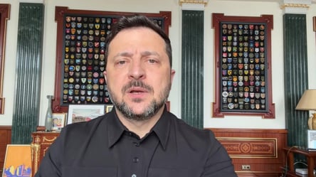 Зеленский: в Украине планируют повысить зарплаты военным до 300 тыс. грн - 304x171