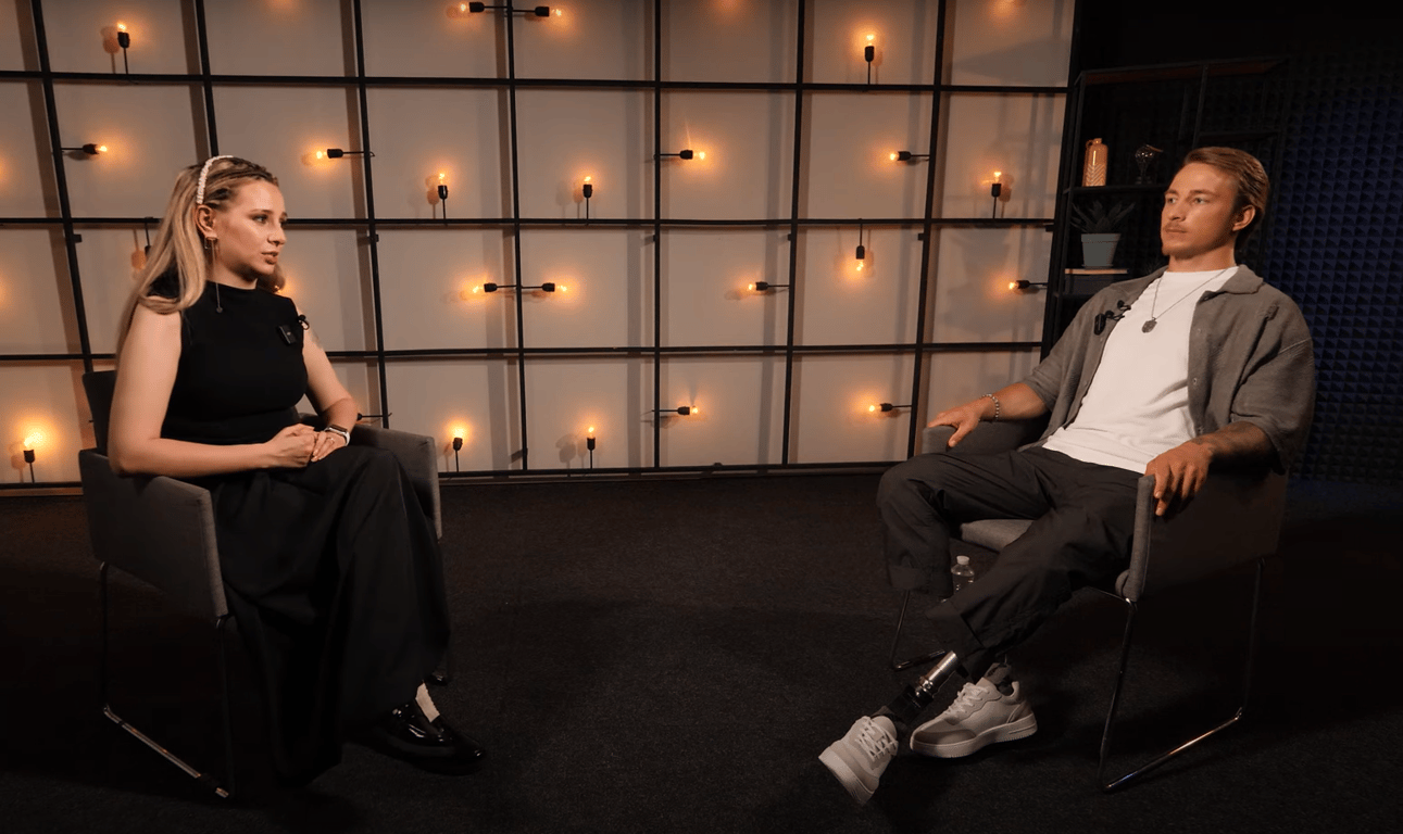 Александр (Терен) Будько во время интервью