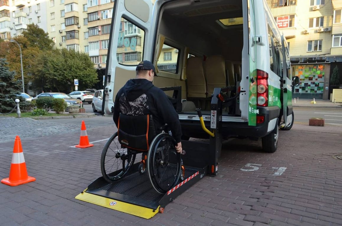 Безкоштовний транспорт для військових