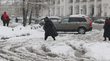 В Укргідрометцентрі повідомили, в яких областях буде сніг завтра - 290x166