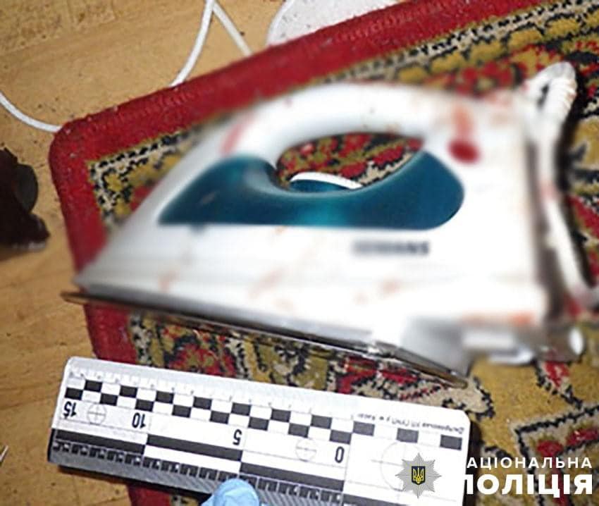 Чоловік до смерті побив жінку у Києві