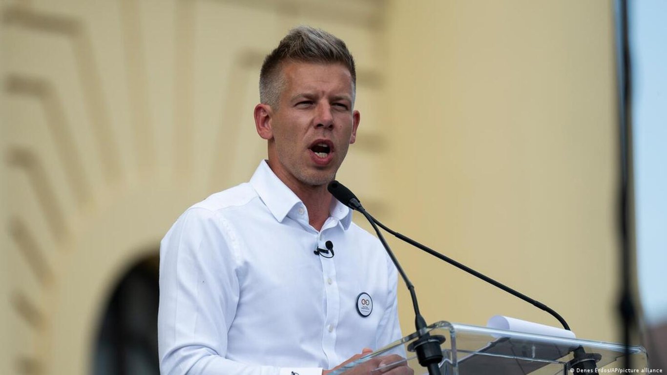 Выборы в Венгрии: оппозиция опередила Орбана