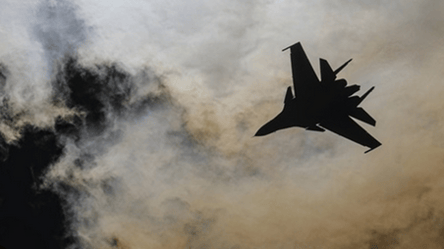 Враг поднял в небо тактическую авиацию — какие области Украины в опасности - 285x160